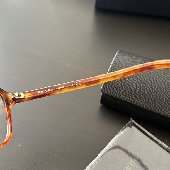 PRADA eyeglasses Light Havana - Picture 8 of 9